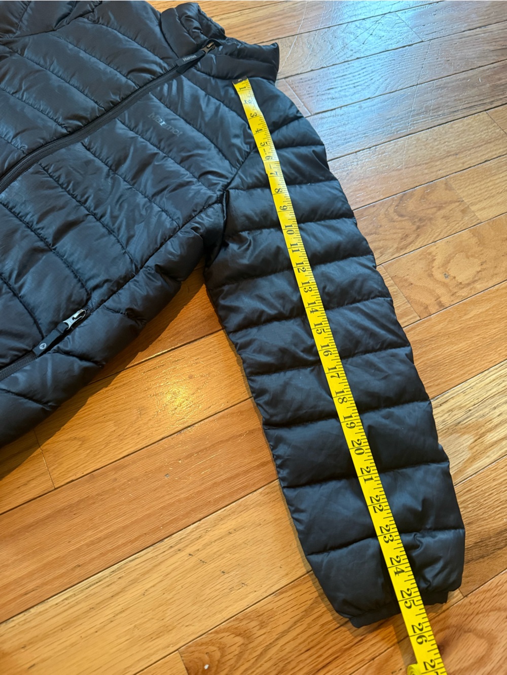 Marmot Youth Boys Size XL Black 600-Fill Down Quilted Puffer Jacket - Picture 14 of 16
